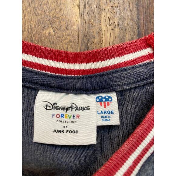 NWT DisneyLand “Disney Parks Forever Collection” Short Sleeves Shirt Size L - Picture 3 of 6